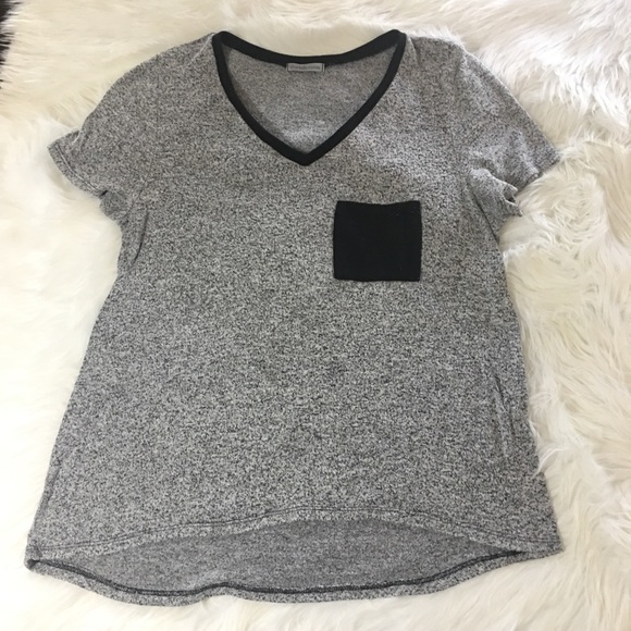 Gray & Black Speckled SS Tee W/ Blk Front Pocket! - Picture 2 of 2